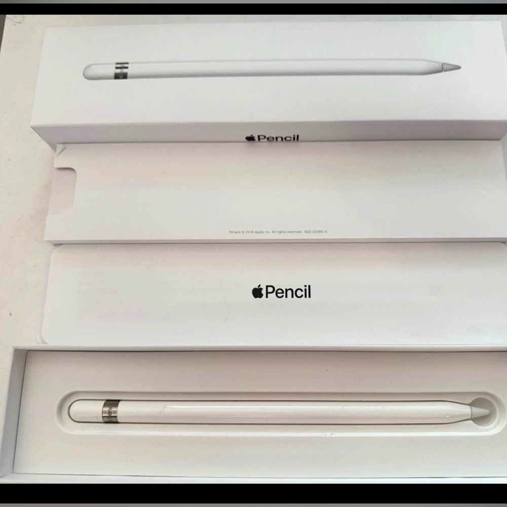 Apple Pencil Gen. 1

brand new never used, still in the box,